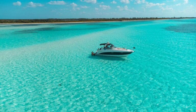 Private Yatch GoodFellas "Chaparral" 32Ft' 10 Passengers Why Book Cozumel Cruise Excursions With Us? – photo 8