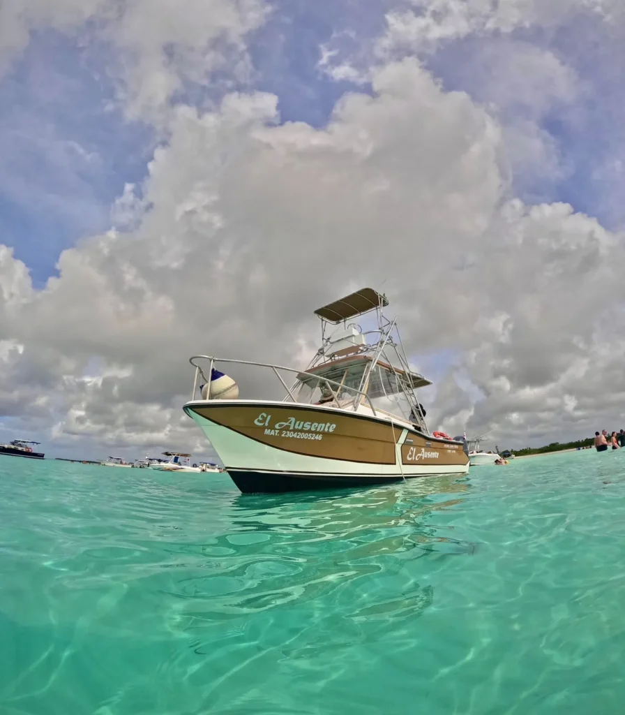 Private Cozumel Turtle Sanctuary Snorkel Tour El ausente boat for turtle sanctuary tour cozumel 2025