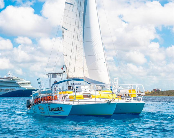 Private Family Catamaran Snorkel Tour – El Cielo + Turtle Sanctuary